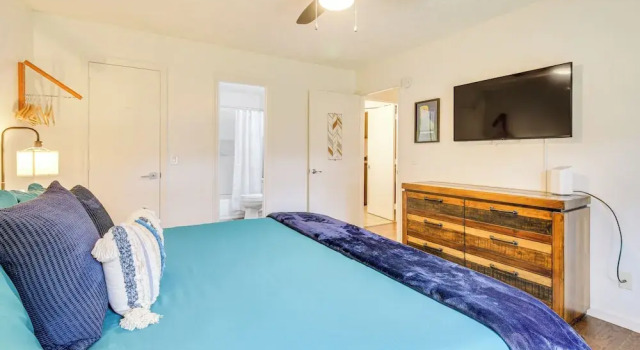 Near Dtwn & Beach: Savannah Home w/ Game Room!, Prenota Casa vacanze Hotel a Georgia con parcheggio, Parcheggio