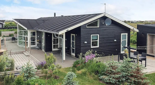 Коттедж 5 star holiday home in Løkken