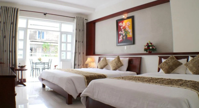 City Hotel 18 Luu Van Lang