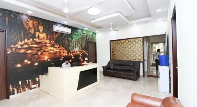 OYO 16865 Dawer House, Varaa Hotelli Faridabad Haryana