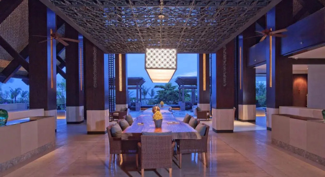 The Villas at Fairmont Sanur Beach Bali, Buchen Sie Villa 5-Sterne-Hotels in Denpasar, 5*