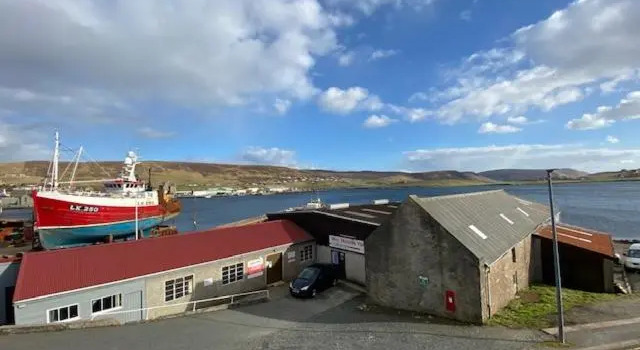Scalloway, Waterside 2-bed, 2-ensuite apartment, great views, Buchen Sie Ferienwohnung Scalloway 
