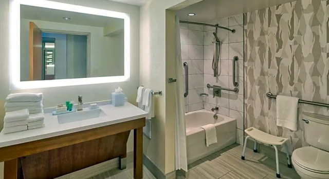Номер Executive с видом на реку Hilton Norfolk The Main