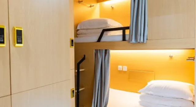 Кровать в общем номере (мужской номер) Shanghai Koala International Youth Hostel