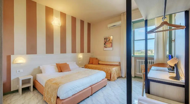 Трёхместный номер Standard Hotel Castello