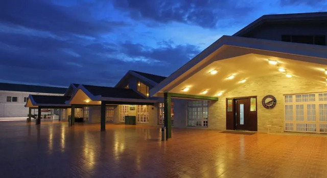 Eagleton - The Golf Resort, Rezerwuj Ośrodek wypoczynkowy Bidadi Bangalore