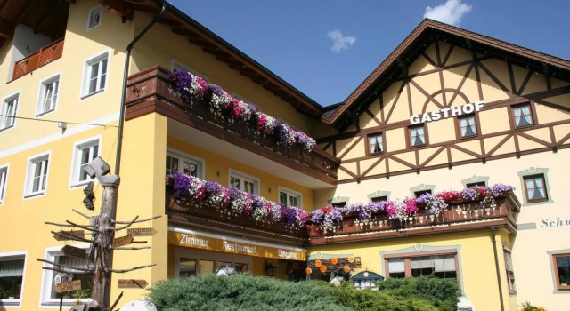 Hotel Gasthof Schweizerhaus, Rezerwuj Hotel Hotele w Salzburg z parkingiem, Parking