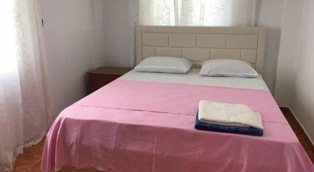 Feti Xhone Apartment
