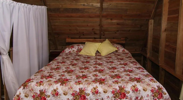 Pilgrim's Paradise Cabin 2
