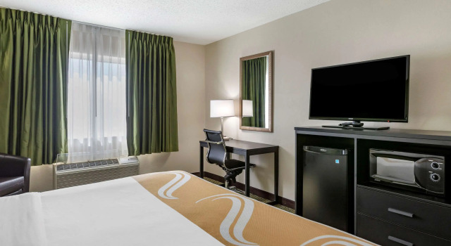 Двухместный номер Standard Quality Inn & Suites