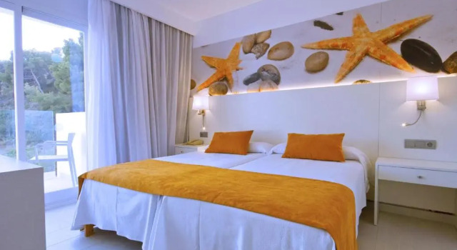 Balansat Resort, Book Resort Hotels in Ibiza with a Pool, Swimming Pool