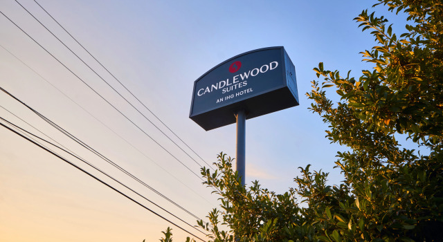 Candlewood Suites Hot Springs by IHG, Забронировать Отель Хот-Спрингс Арканзас