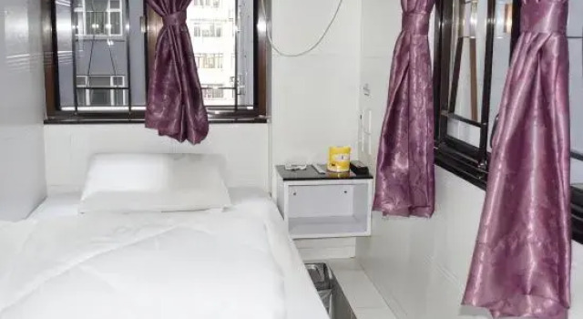 Camera Standard Pay-Less Guest House A2