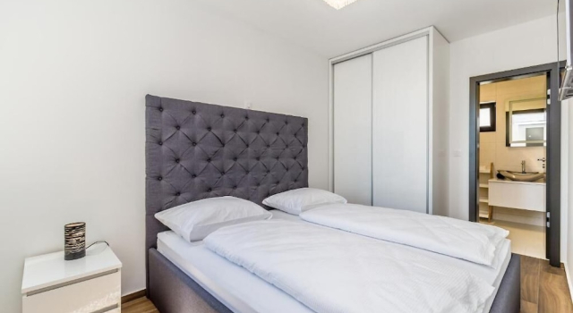 Апартаменты с балконом Villa Three Units