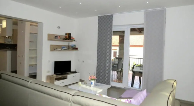 Ane Apartment, Забронировать Апартаменты/квартира Апартаменты Лоборика, Апартаменты/квартира