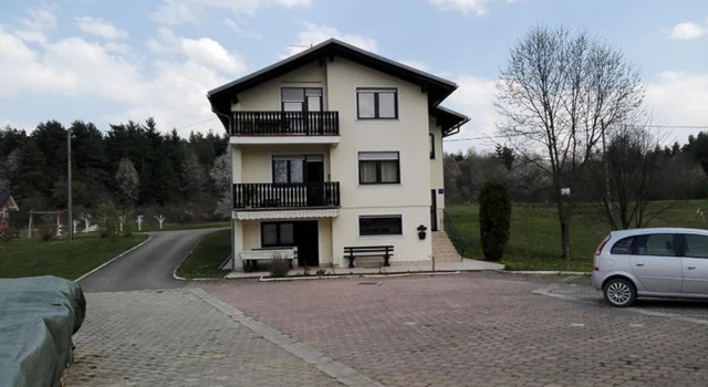 Plitvice House, Rezervovat Hotel Hotely v Rakovica se snídaní, Snídaně