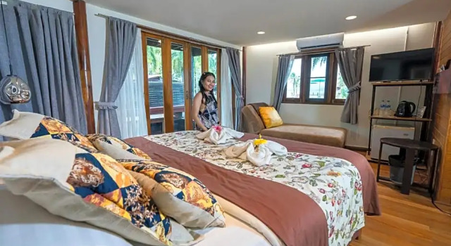 Двухместный номер Deluxe Kaengkrachan Boathouse Paradise Resort