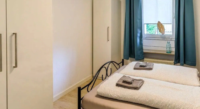 Spacious Design Apartments near Center, Забронировать Апартаменты/квартира Отели Вюрцбурга с парковкой, рядом с Аббатство Св. Степана, Парковка