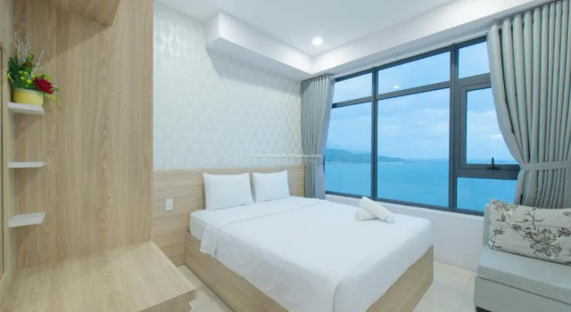 Апартаменты с 3 комнатами с видом на океан Beachfront House Nha Trang