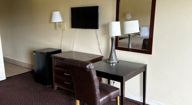 Номер Standard Loyalty Inn Charlotte Airport