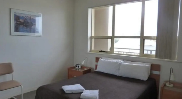 Апартаменты с 2 комнатами с балконом Glenelg Holiday Apartments