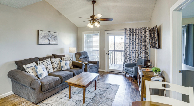 Апартаменты Family-friendly Condo: 1 Mi to Silver Dollar City!
