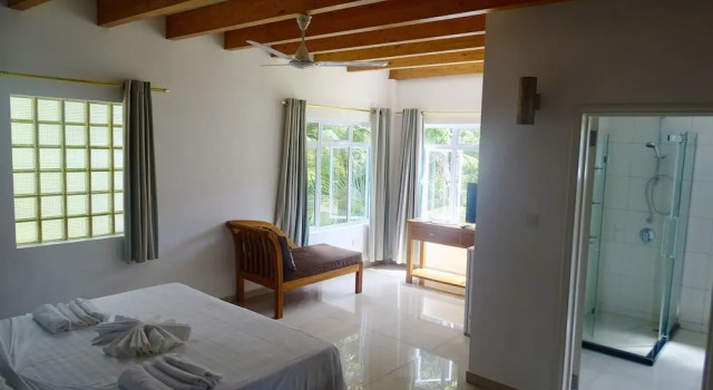 Двухместный номер Superior с видом на сад La Modestie Guest House 