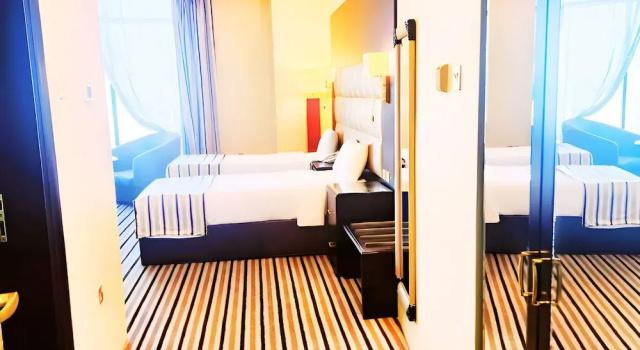 Deluxe Twin room with sea view Bloom Hotel-Kuwait