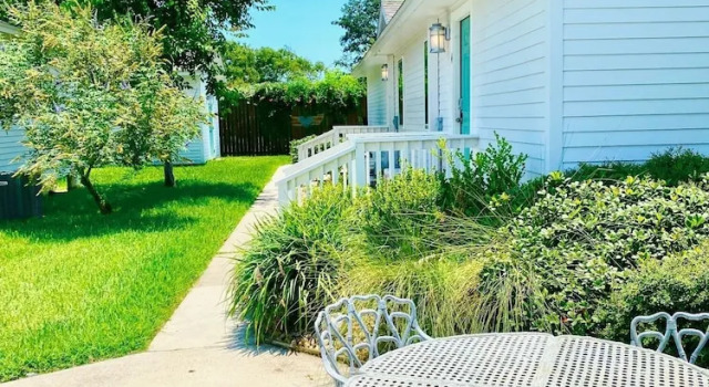 Студия Coast Oaks Cottage 4 1 Bedroom Cottage by RedAwning