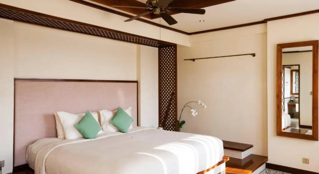 Двухместный номер Pool Superior Almanity Hoi An Resort & Spa