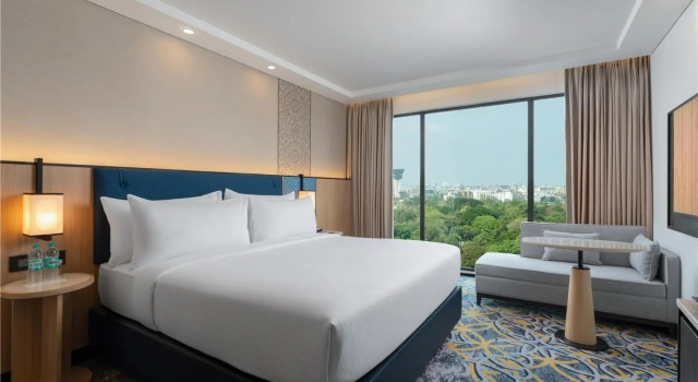 Номер Standard с видом на город Aurika, Mumbai International Airport - Luxury by Lemon Tree Hotels