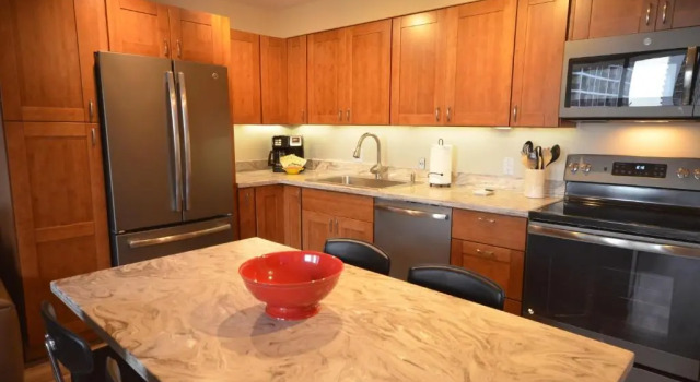 Апартаменты Waikiki Banyan 912 Your Luxurious Escape to Paradise