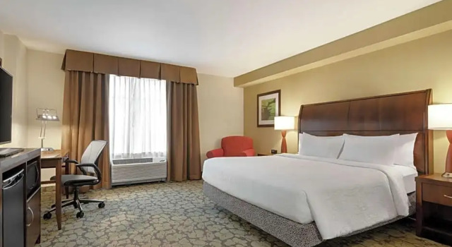 Полулюкс c 1 комнатой Hilton Garden Inn Wallingford/Meriden