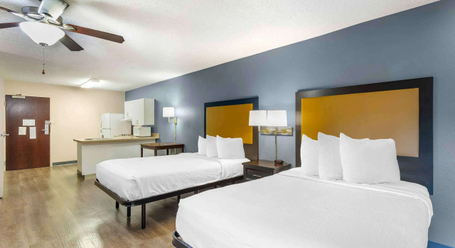 Четырёхместная студия Deluxe Extended Stay America Suites - Memphis - Germantown West