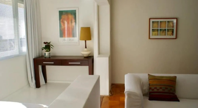 Chic White Studio Apartment, Забронировать Апартаменты/квартира Апартаменты Кейптауна, рядом с Signal Hill Noon Gun, Апартаменты/квартира