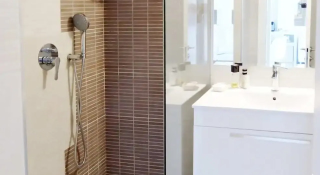 Апартаменты с 2 комнатами с балконом Beautiful Apartment Near Beach H1