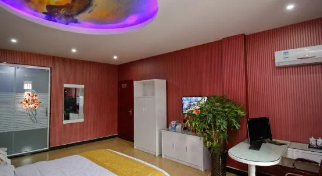 Luksusowy suite Jinling Theme Hotel