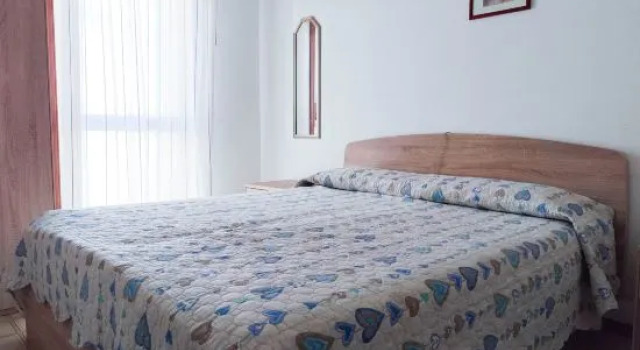 Апартаменты Comfy Flat With Pool and Balcony