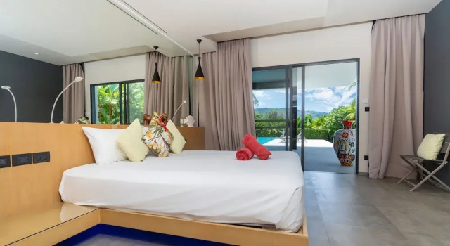 Grand 17m Pool 5BR Villa Mayacol NaiHarn, Забронировать Вилла Раваи 