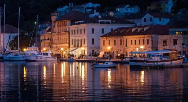 Апартаменты Waterfront Apartments