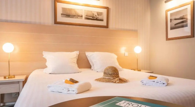 Двухместный номер Standard с видом на гавань SOWELL HOTELS Le Beach