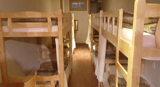Jeongdongjin Suerte Guest House, Boek Pension Hotels in Gangwon-Do met parkeren, Parkeren