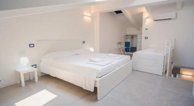Elide Home Sweet Home - Italian Homing