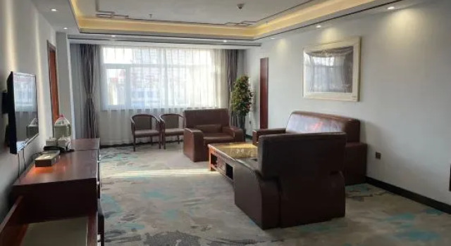 Люкс Deluxe Naiman Banner Yuanhuang Hotel