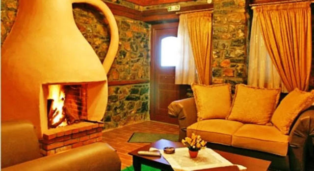 Ta Skalopatia, Rezerwuj Hotel Hotele 4-gwiazdkowe w Aghios Athanasios, 4*