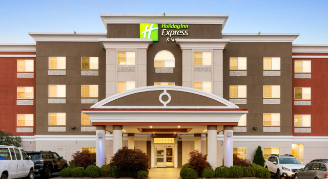 Holiday Inn Express Hotel & Suites Klamath Falls Central, Book Hotel Klamath Falls Oregon