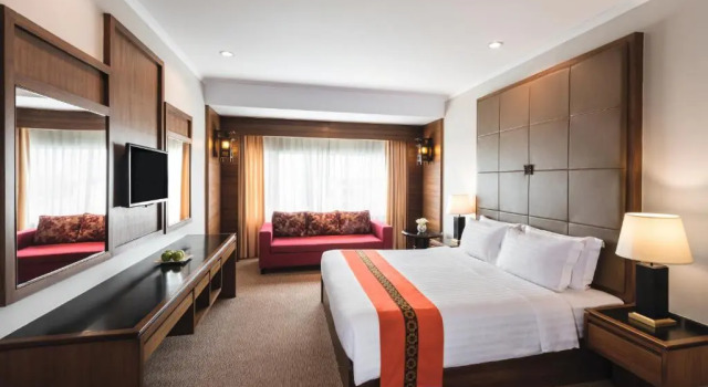 Двухместный номер Deluxe Movenpick Suriwongse Hotel Chiang Mai