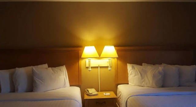 Четырёхместный номер Standard Baymont by Wyndham Coeur D Alene