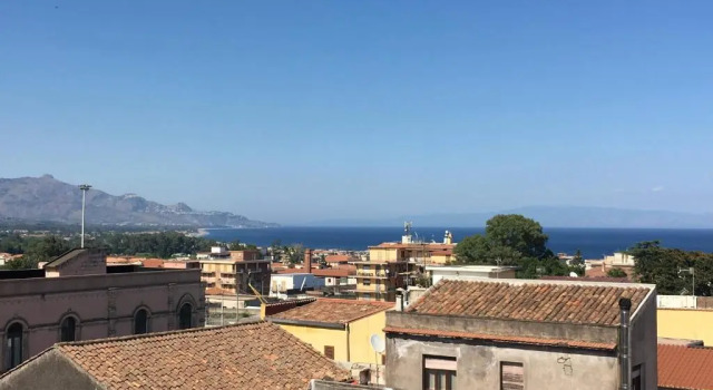 B&B MISTRAL di Lizzio Salvatore, Book Bed and Breakfast Hotels in Sicily with Parking, Parking