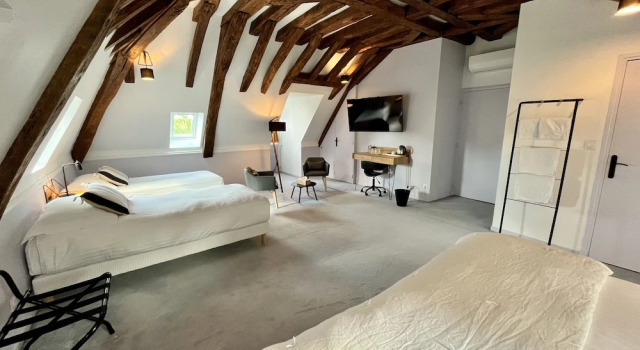 Четырёхместный номер Standard Le Clos du Roc, Maison dhôtes